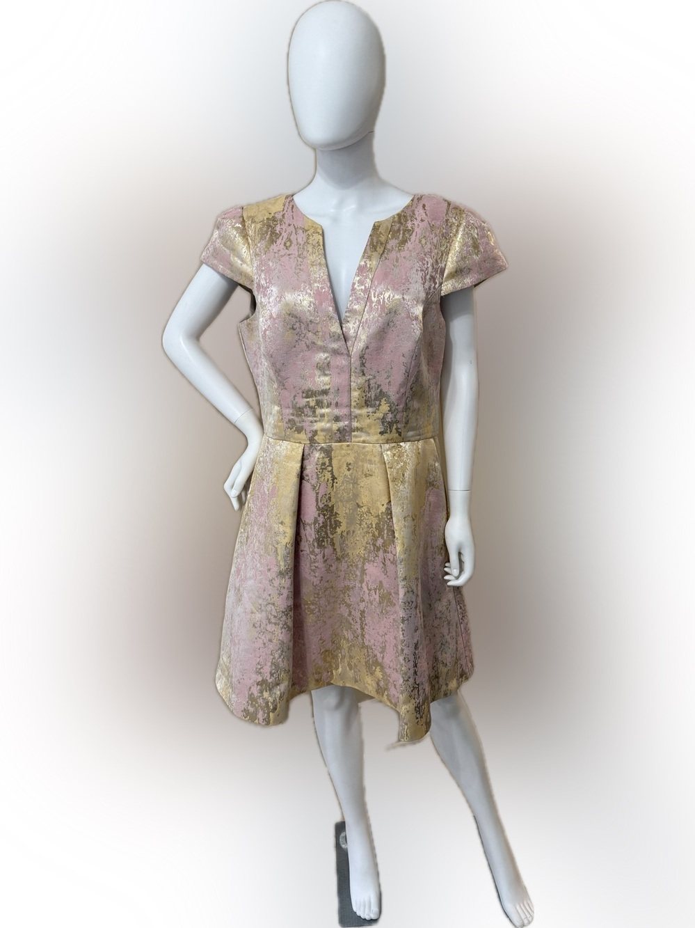 Vince Camuto Pink and Gold Metallic Fit & Flare Cocktail Dress Size 16